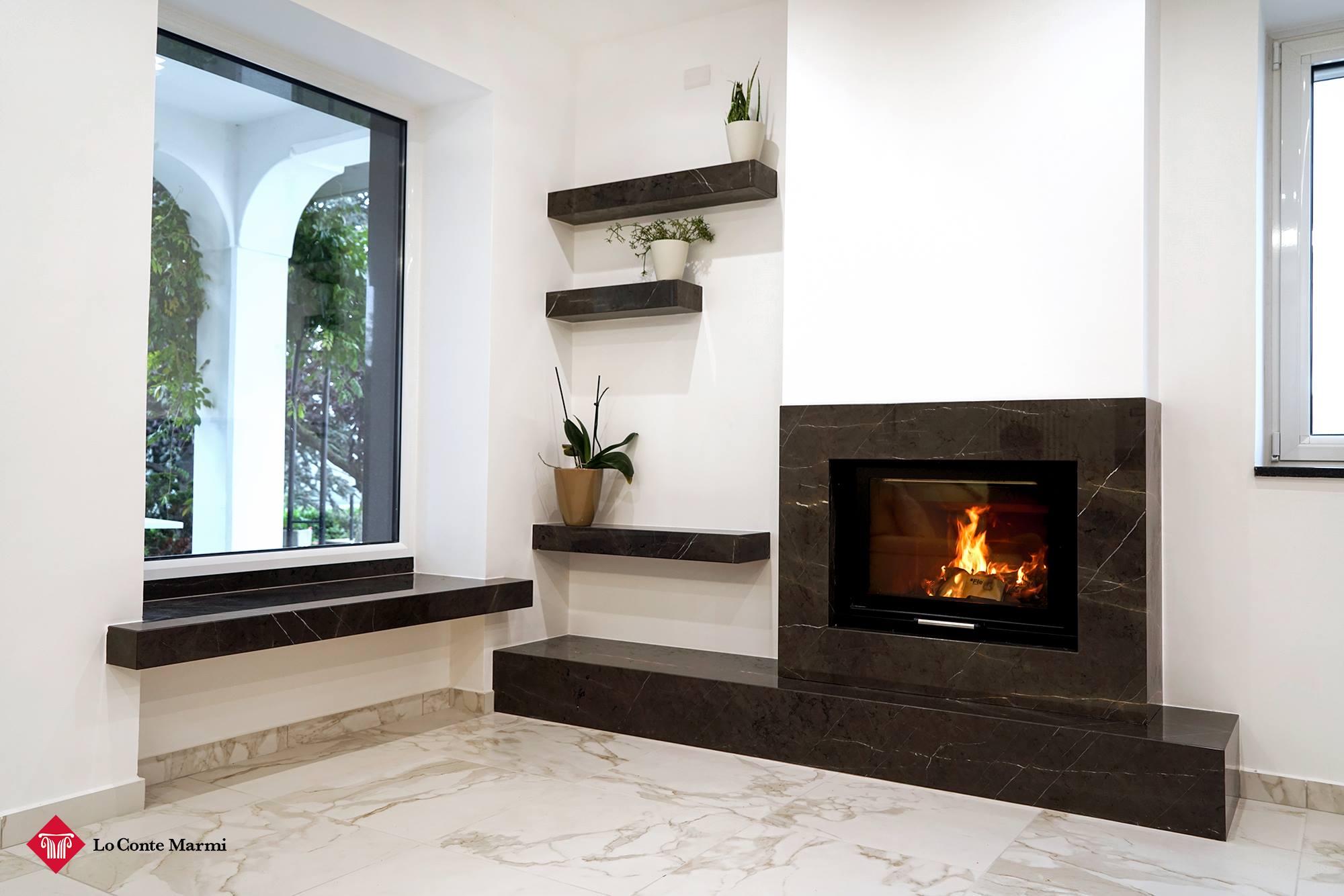 Stone fireplace cladding