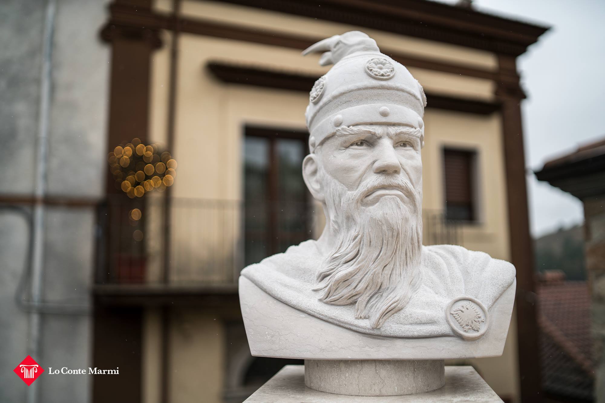 Skanderbeg stone sculpture